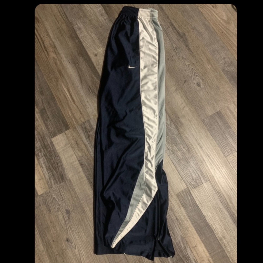 Men’s Vintage Nike Sweatpants